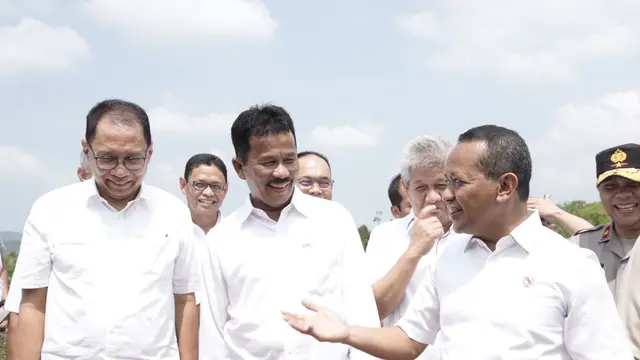 Kepala Badan Pengusahaan (BP) Batam, Muhammad Rudi memastikan bahwa tidak ada batas waktu relokasi warga yang terdampak proyek investasi di Pulau Rempang pada tahap awal.