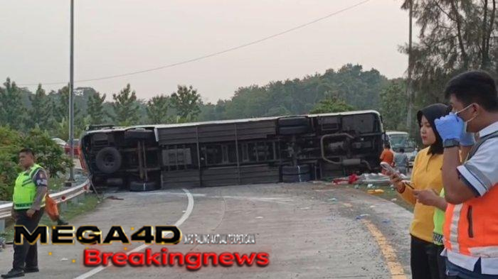 Daftar Korban Kecelakaan Bus PO Handoyo di Tol Cipali
