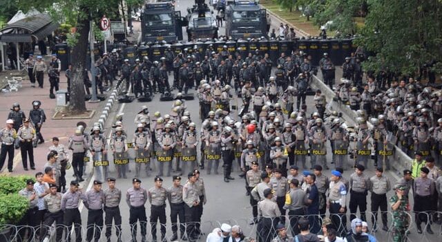 Massa Demo DPR dan KPU, 4.716 Personel Polisi-TNI Disiagakan