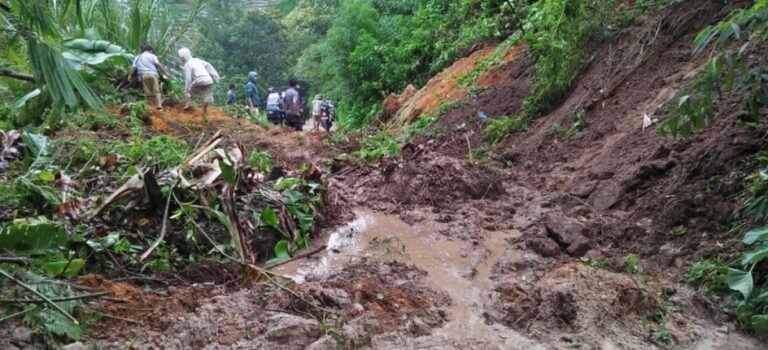 Longsor Terjang Sei Bingai, Jalur Langkat ke Karo Tidak Bisa Dilalui